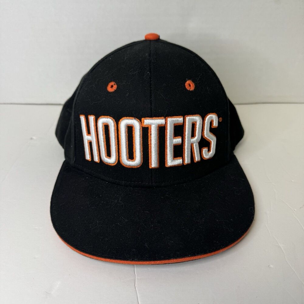 Hooters Owl Snap Back Hat Cap Black Restaurant Promo Flat Bill Grunge Punk Y2K